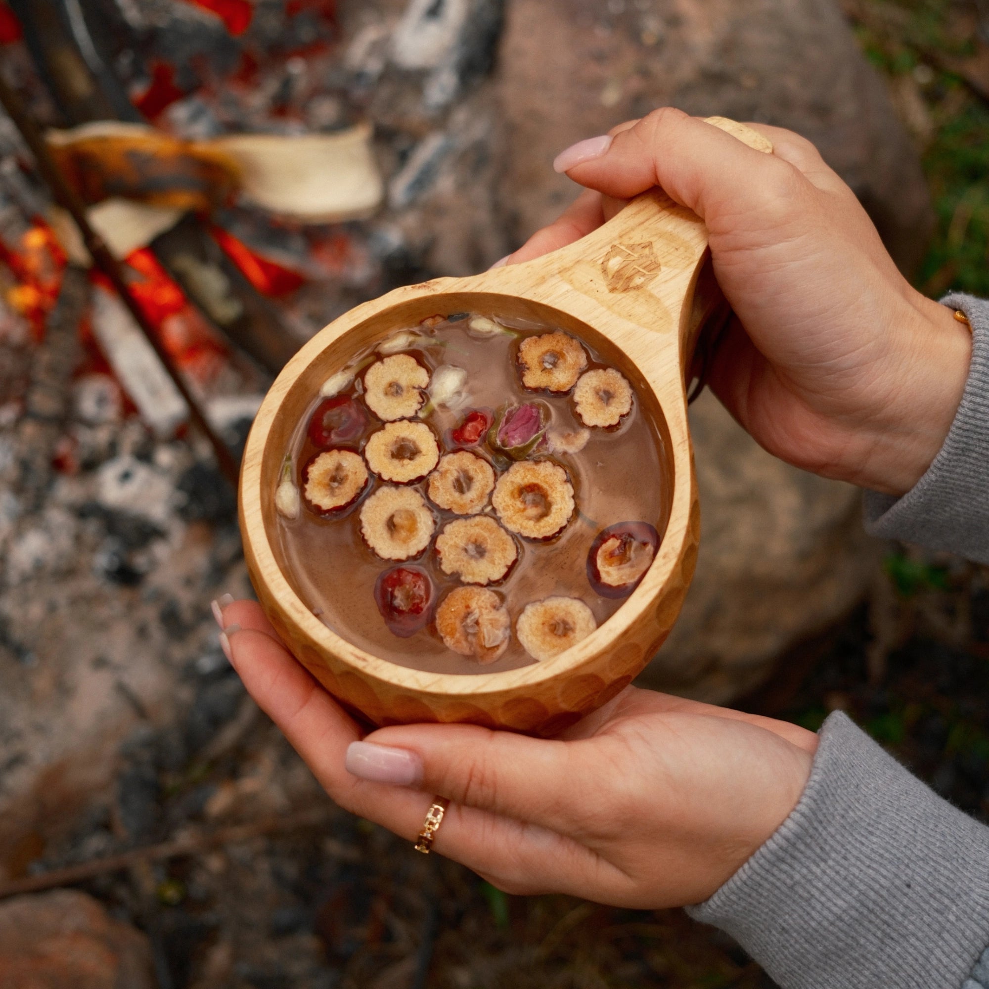 TriCamp Kuksa Cup side profile — ergonomic handle on handcrafted wooden camp mug